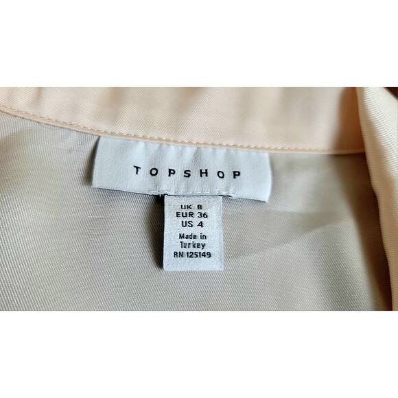 Topshop Satin Scallop Edge Blouse Button Up Long Sleeve Peach Women's Size 4 US - Picture 7 of 8